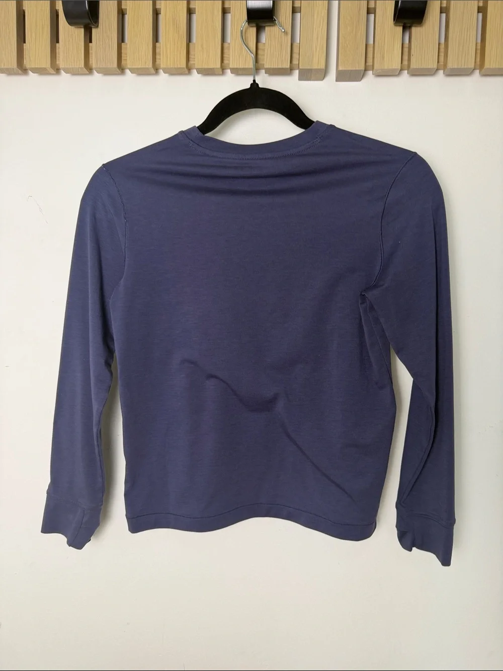 Old Navy Active Navy long sleeve boys size medium 8